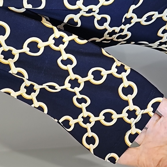 Lauren Ralph Lauren knit dress size 12. Stretch fabric. Dark blue with geometric - Picture 3 of 10